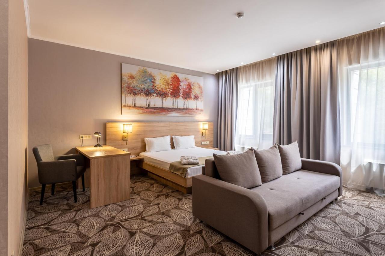 Renion Park Hotel Almaty Eksteriør bilde