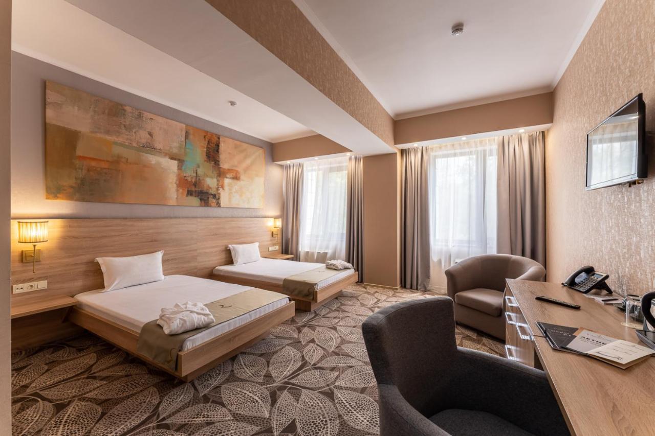 Renion Park Hotel Almaty Eksteriør bilde