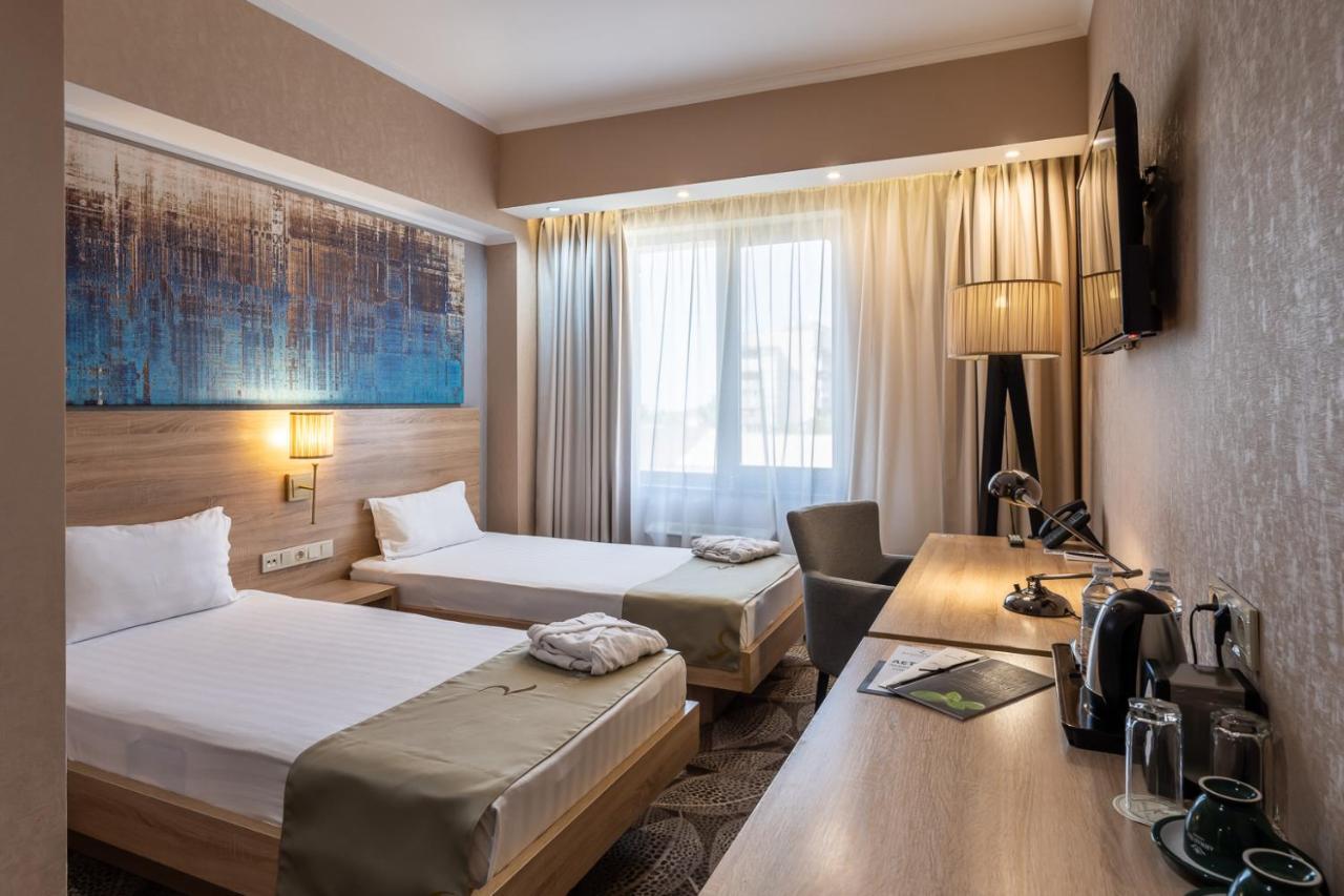 Renion Park Hotel Almaty Eksteriør bilde