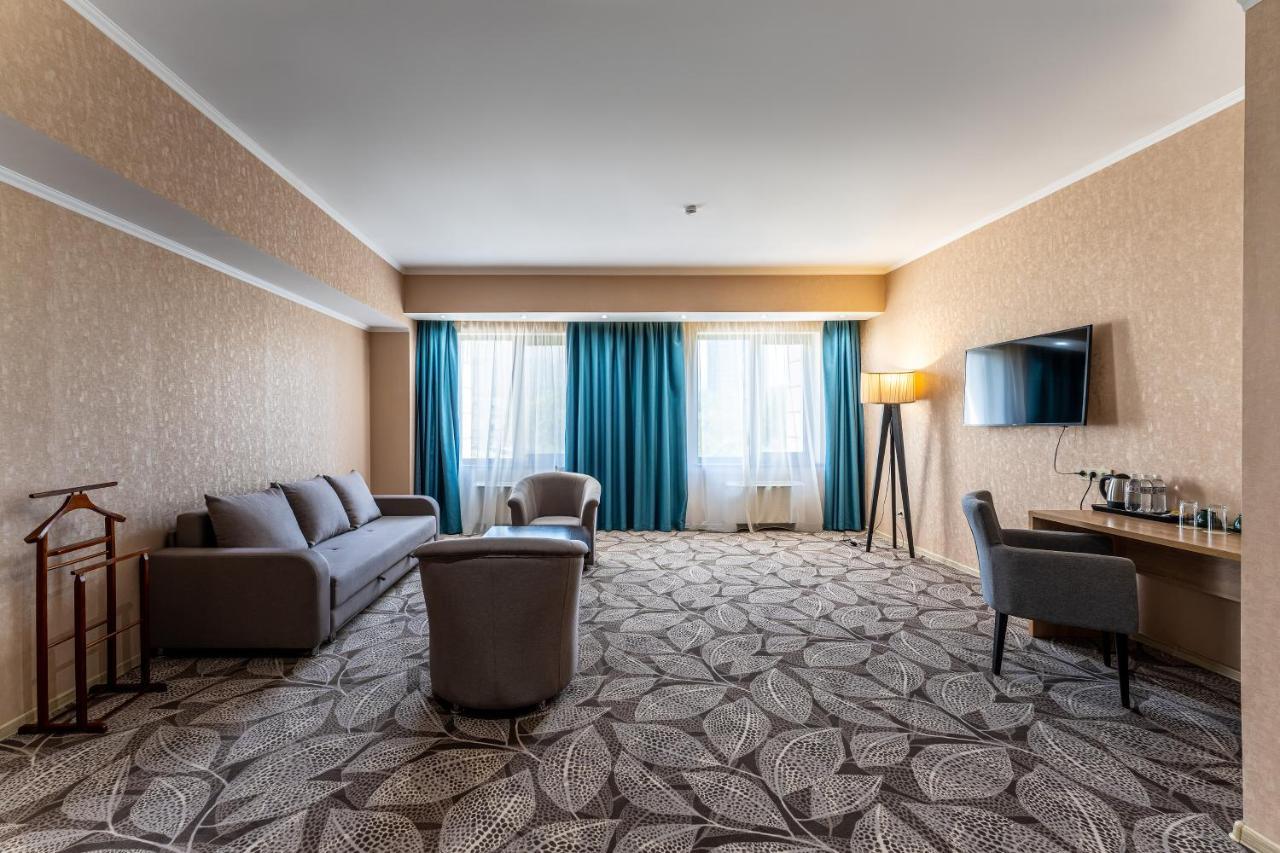 Renion Park Hotel Almaty Eksteriør bilde