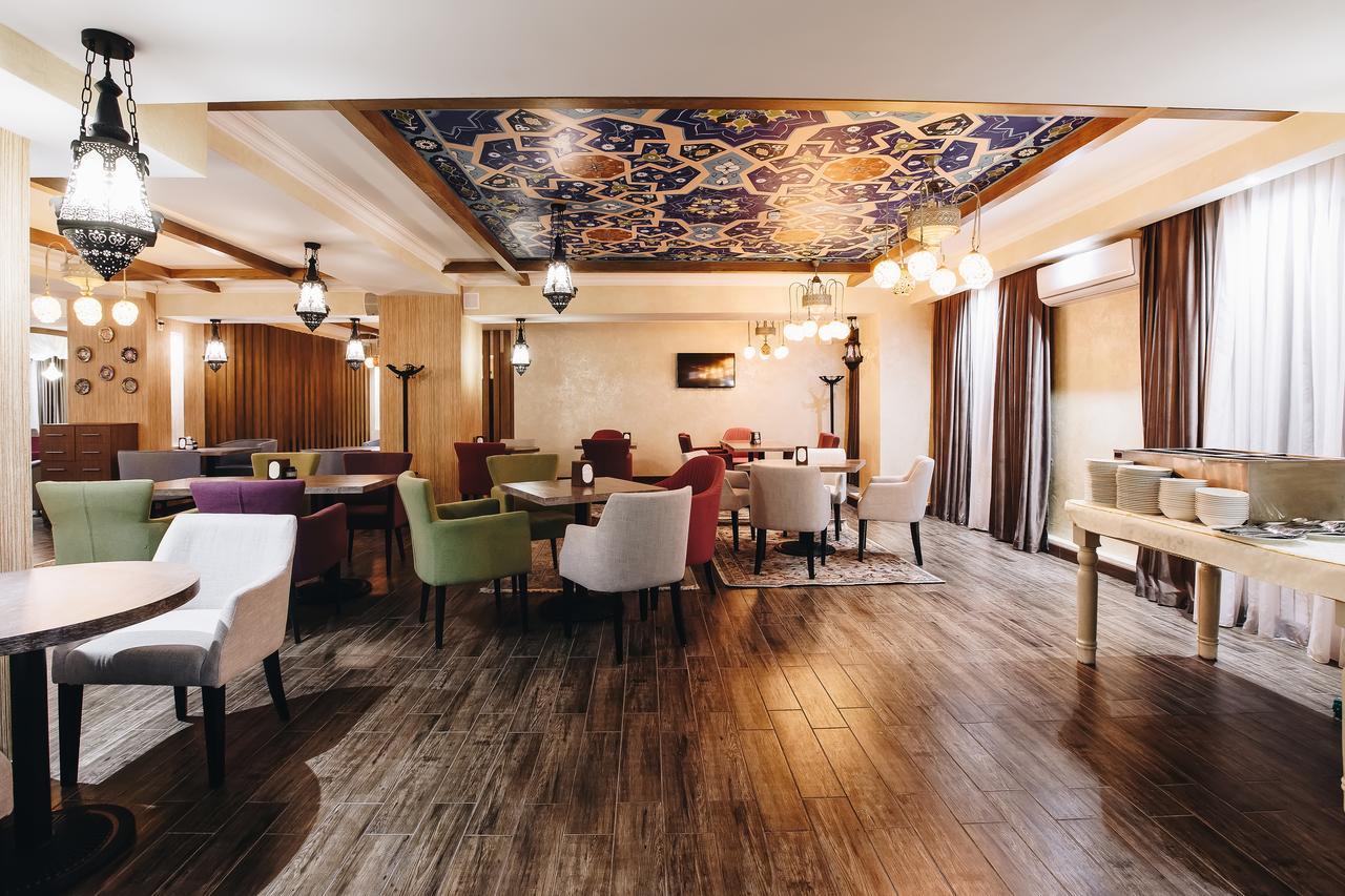 Renion Park Hotel Almaty Eksteriør bilde