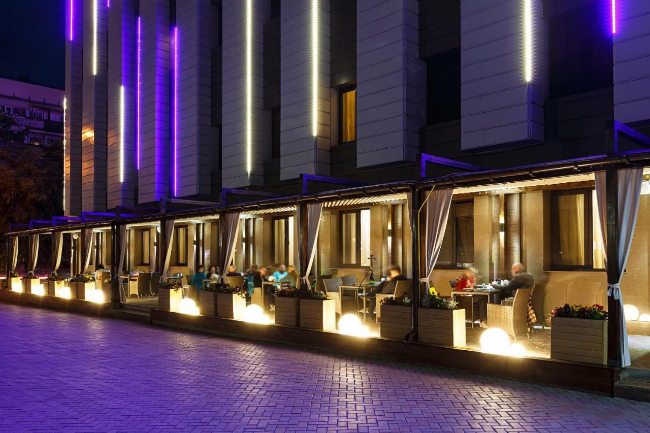 Renion Park Hotel Almaty Eksteriør bilde